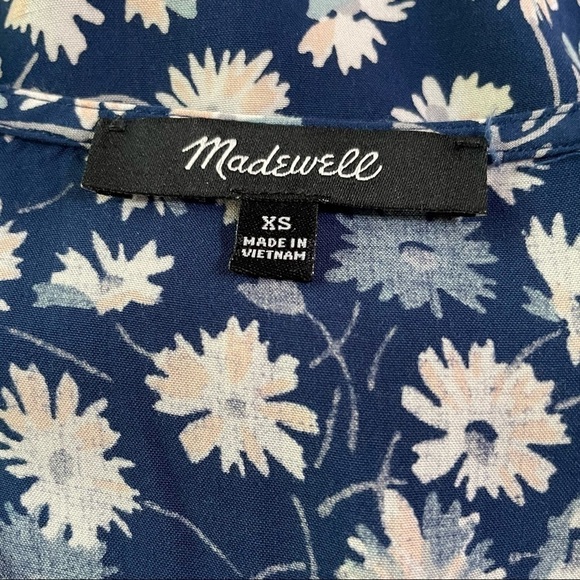 Madewell Blue Novel Tie-Front Top in French Floral Extra Small XS - Picture 4 of 7